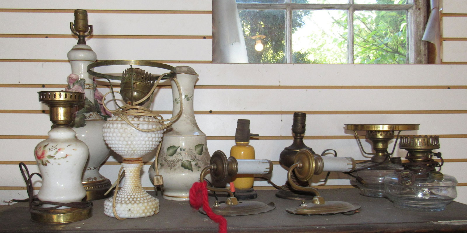 Table Lamps and Wall Sconces: Getting all pictured !