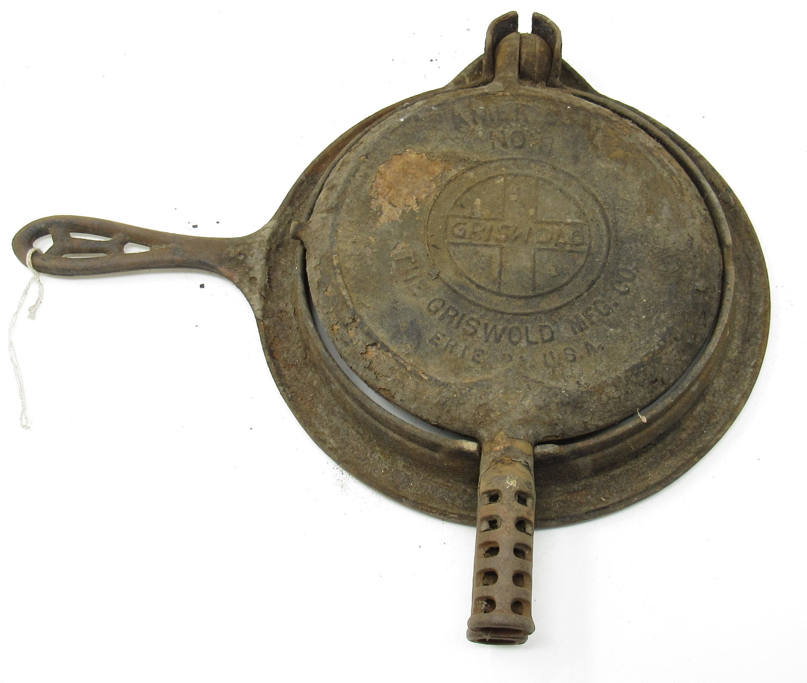 Griswold American No. 8 Waffle Iron: Waffle iron