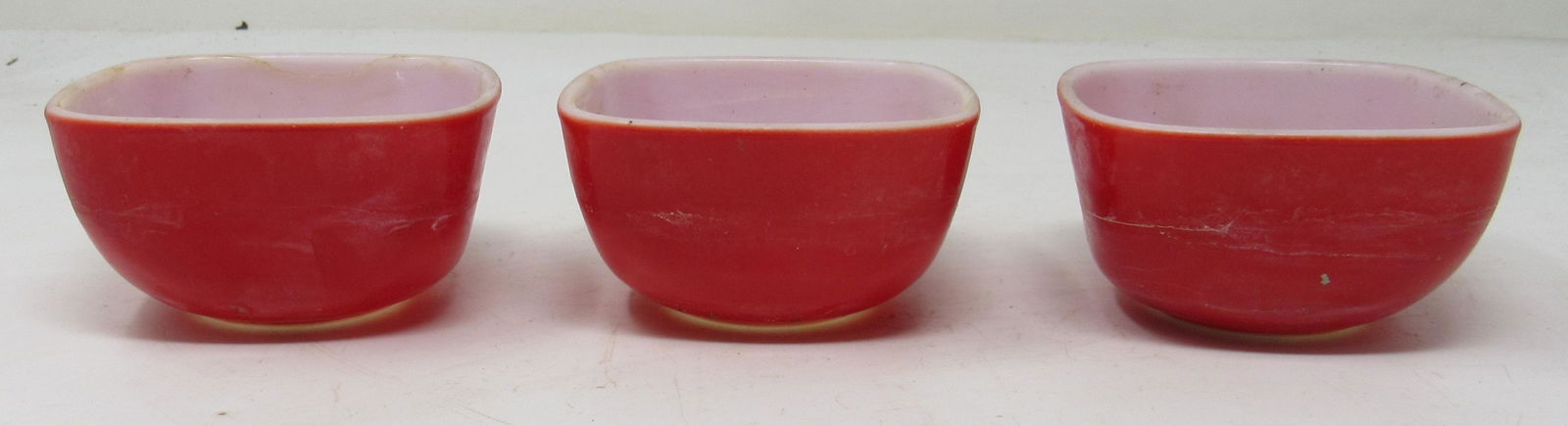 3 Pyrex 407 7 oz Ovenware Dishes: Getting all 3 pictured