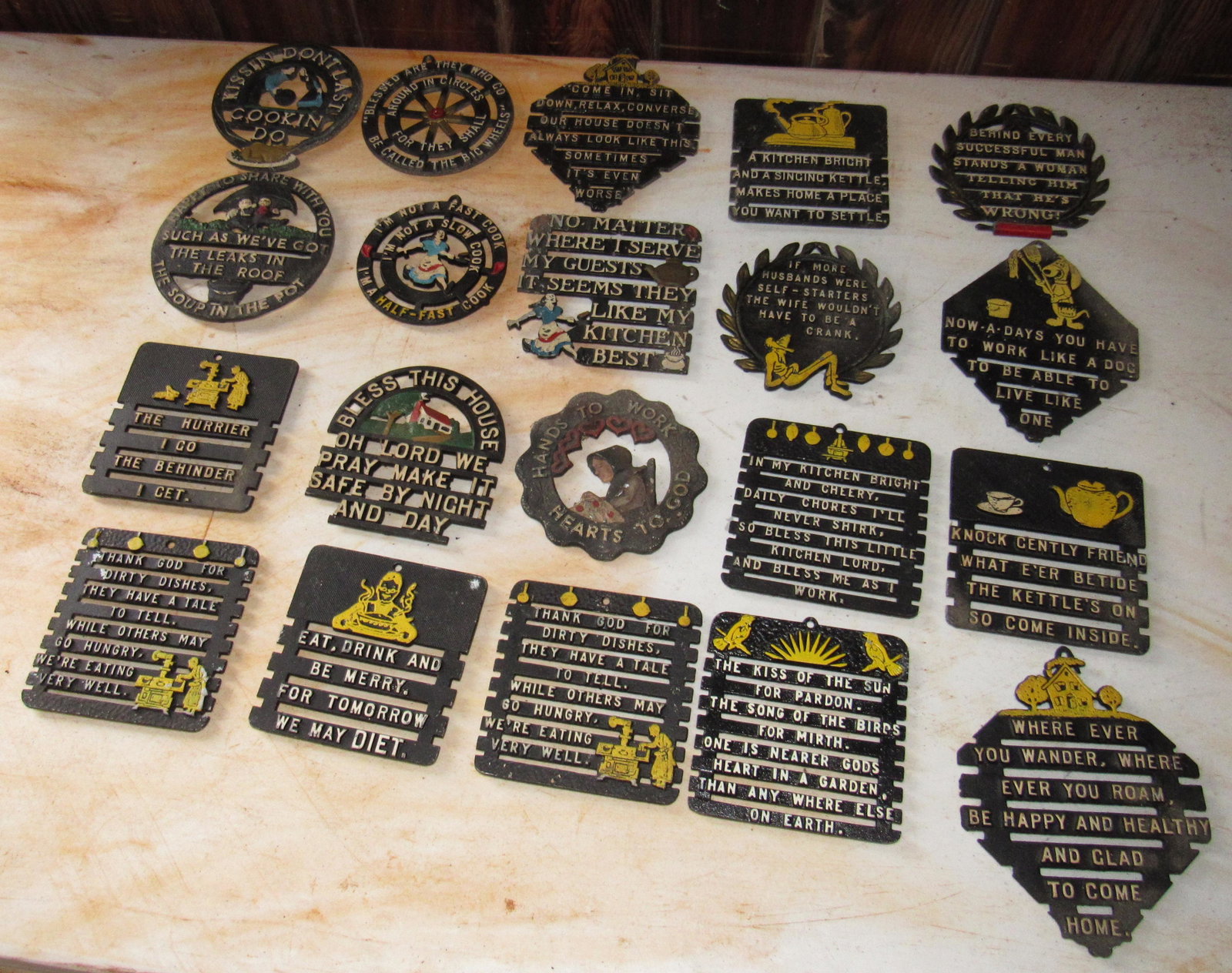 Cast Aluminum Trivets / Wall Plaques: Getting all pictured