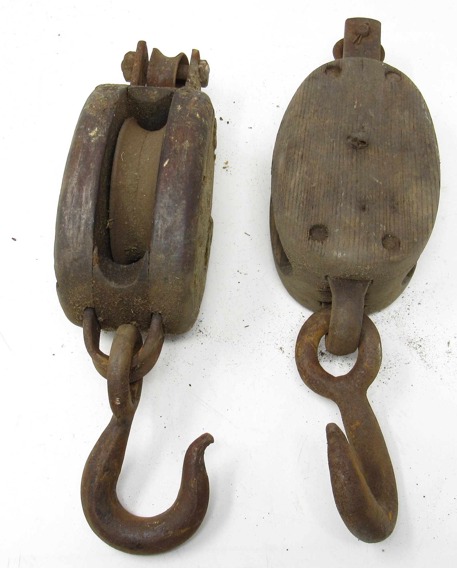 2 Wooden Pulleys: Approx 4" wide and 13 1/2" in total length