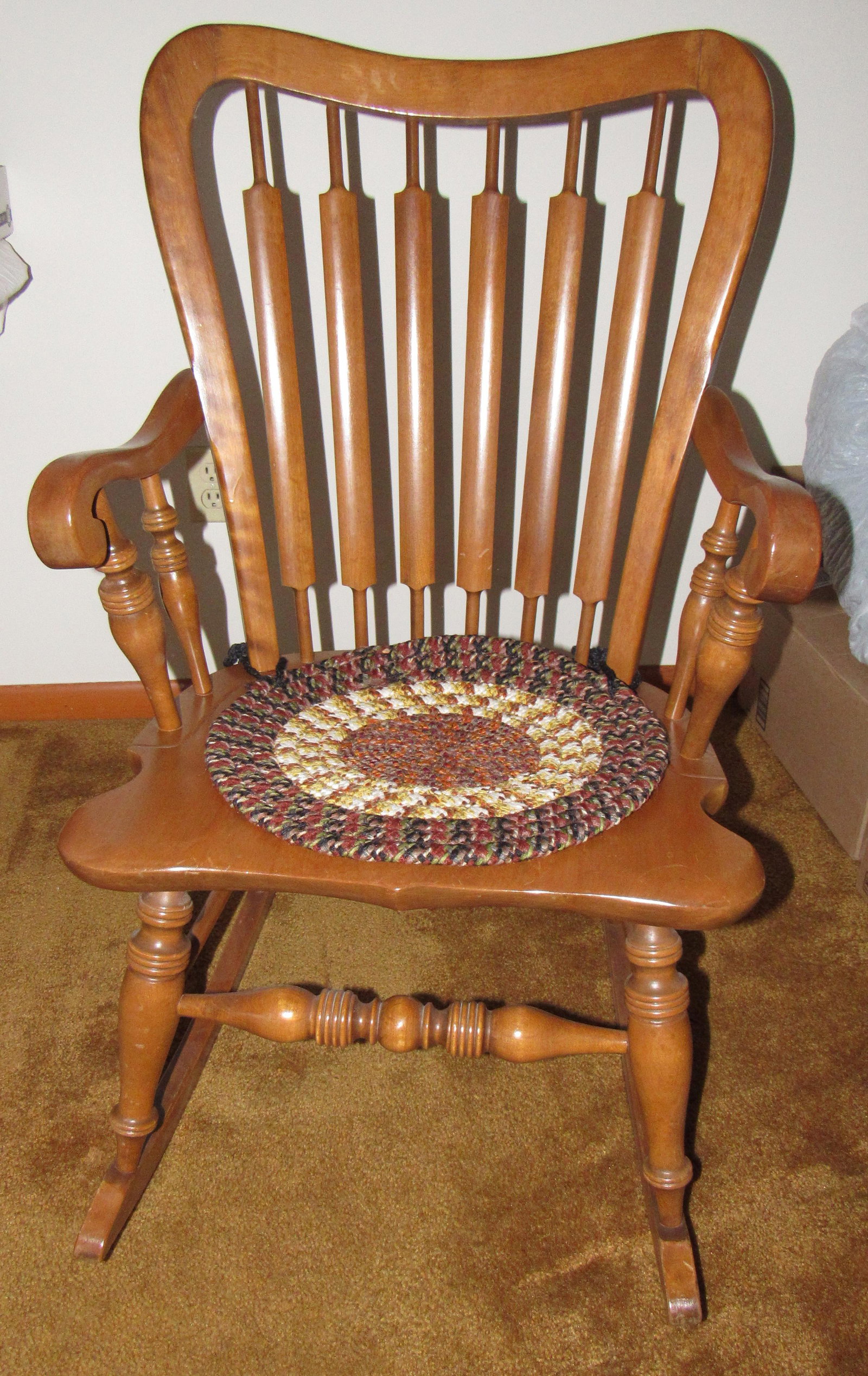 Temple Stuart 226 Maple Rocker: Rocker