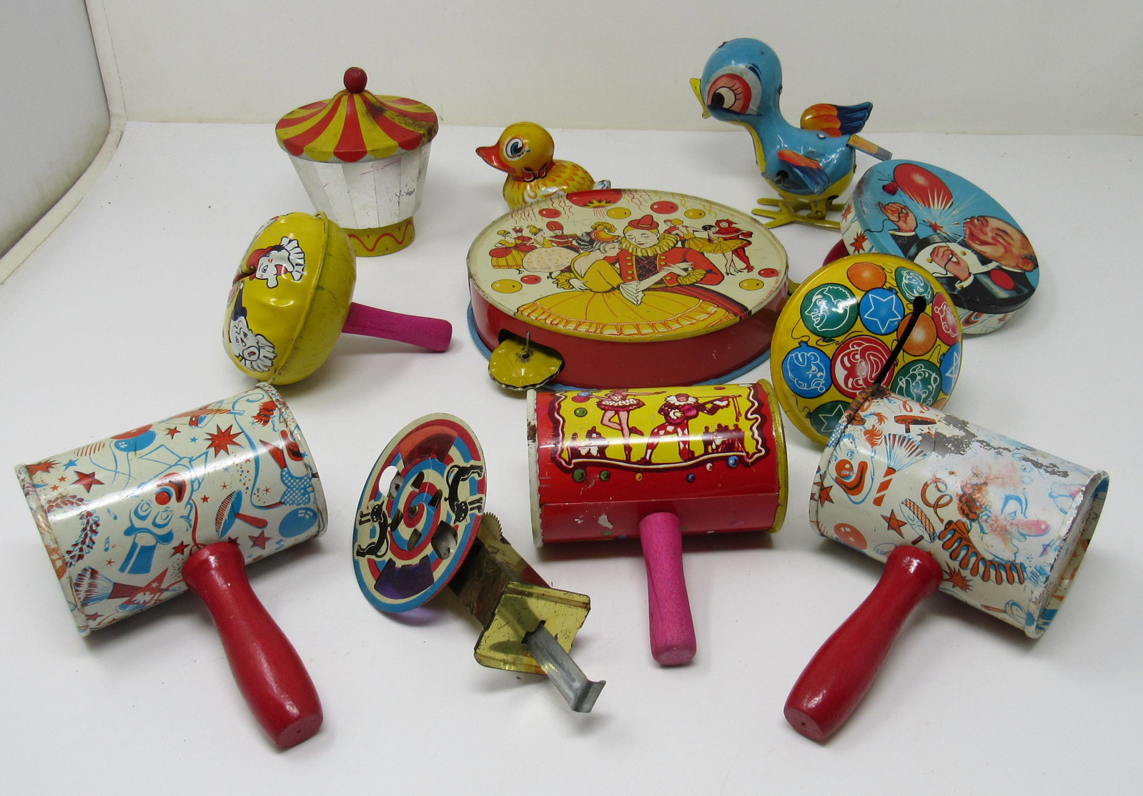 Noisemakers Lehmann Friction Duck Japan Bird: Magic Mirror also is in the lot. Getting all pictured