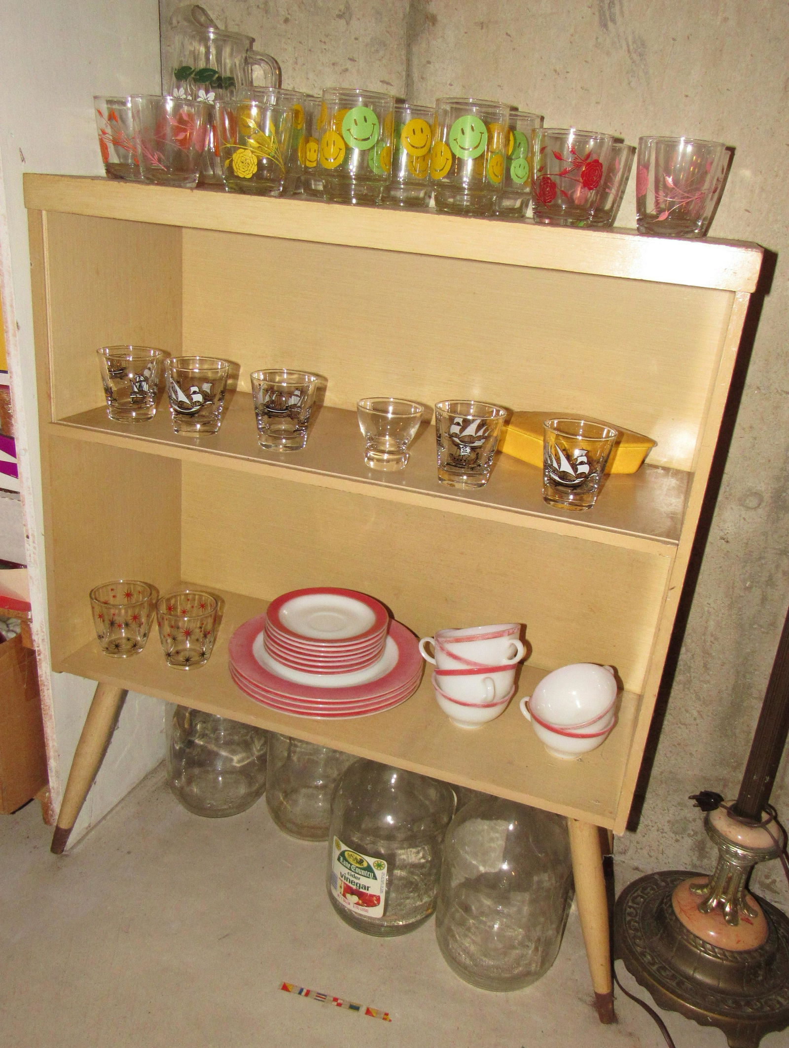Pyro Glasses Pitcher Mid Century Modern Shelf: Also on shelf is Pyrex dinnerware. Shelf is approx 12" x 30" x 36" tall. Take what you want and leave the rest