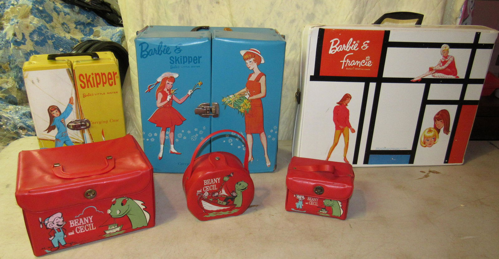 Barbie Skipper Francie Bean & Cecil Cases: Getting all carrying cases pictured.