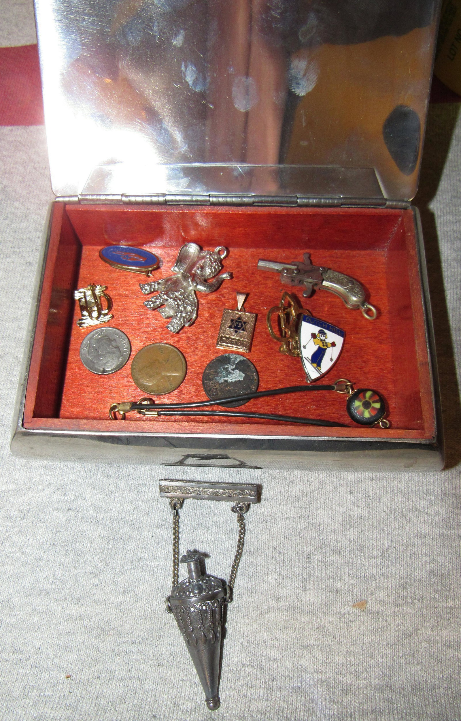 Ohia Jewelry Box Sterling Pin & Sugar Lid: Getting all pictured