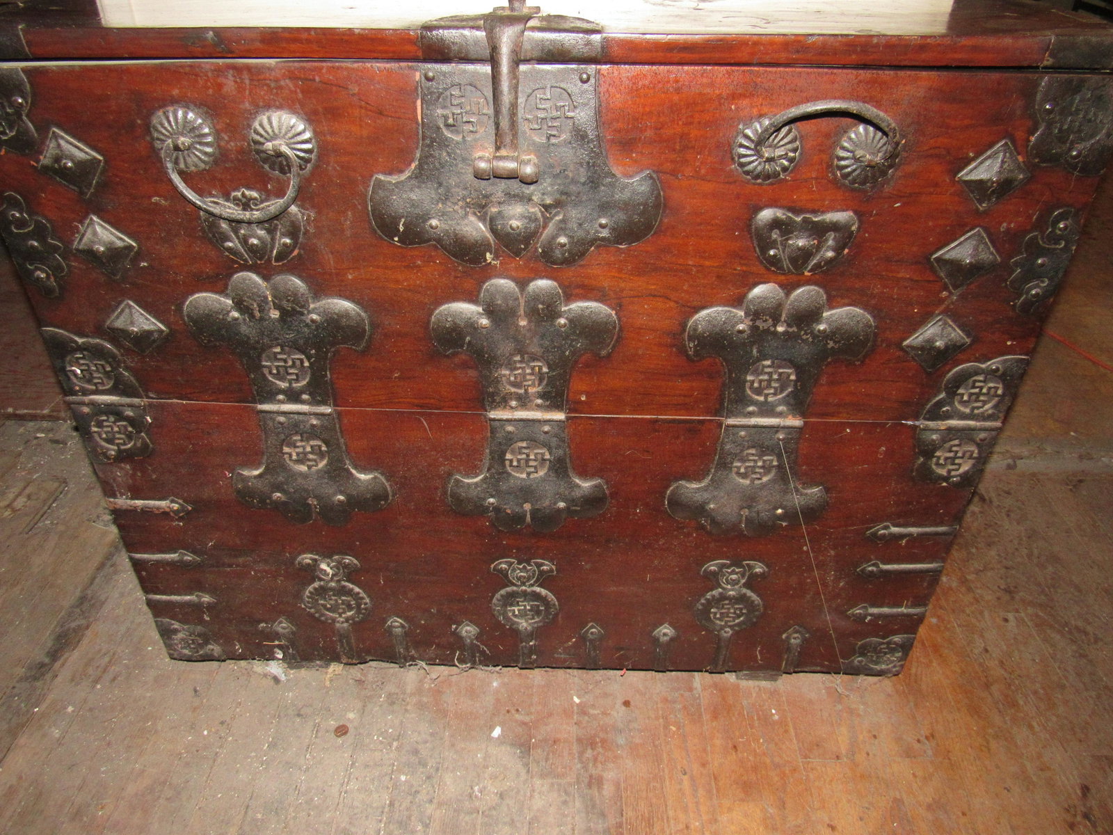 Chinese Chest with Dovetail: Approx 18 1/4" x 38 3/4" x 33" tall. Comes with Items in it
