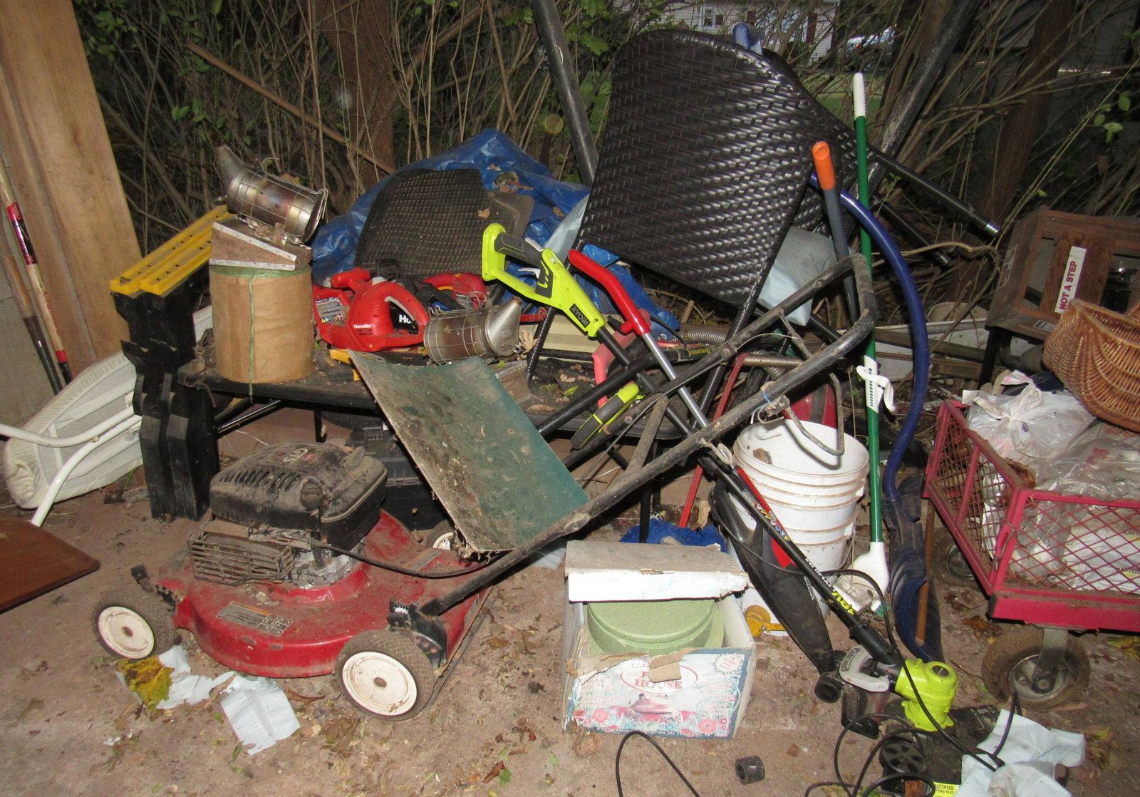 Partial Porch Contents Mower String Trimmer Garden Cart: Lot includes all pictured. Take what you want and leave the rest