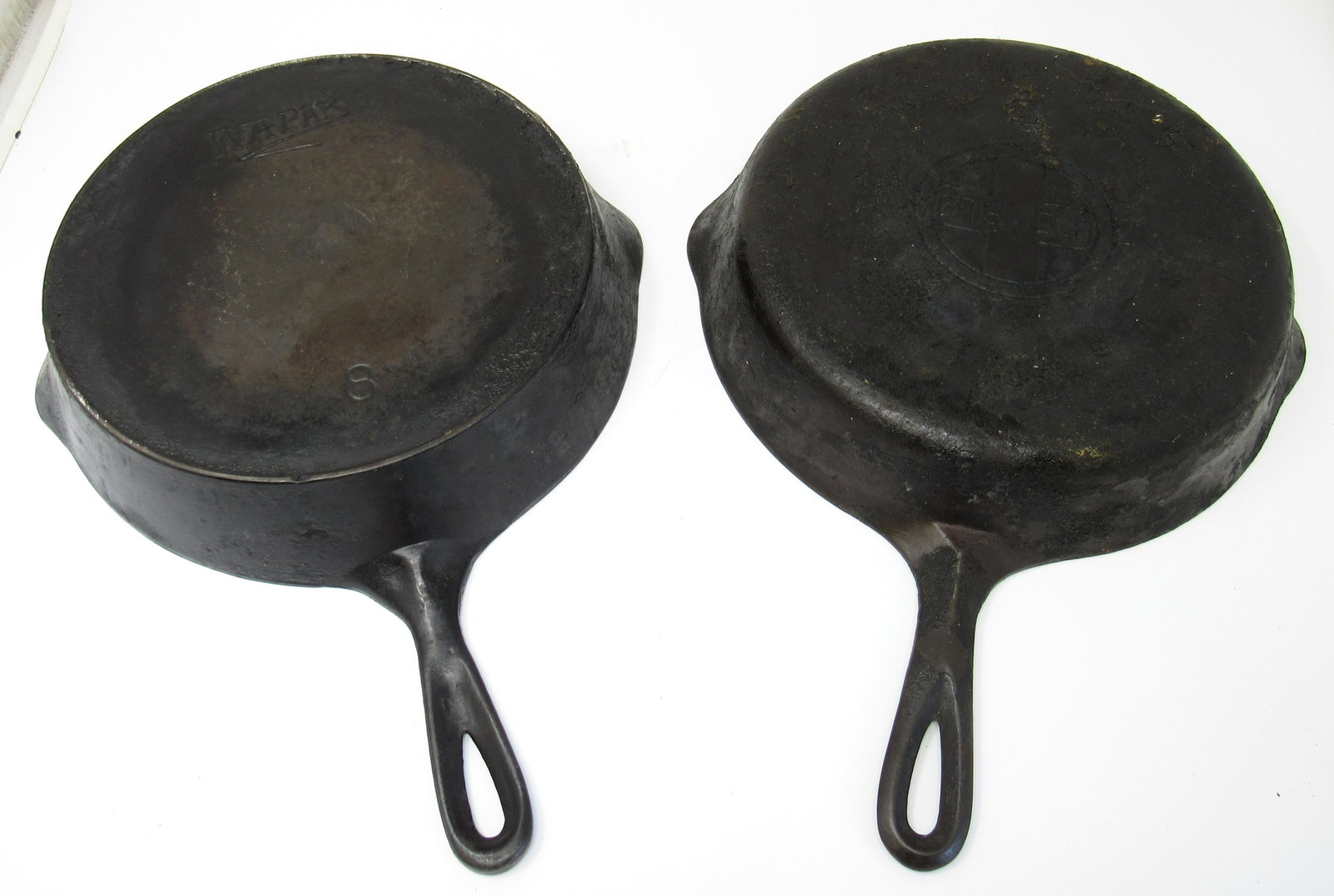 Wapak & Griswold No 8 Cast Iron Skillets: Getting both pictured