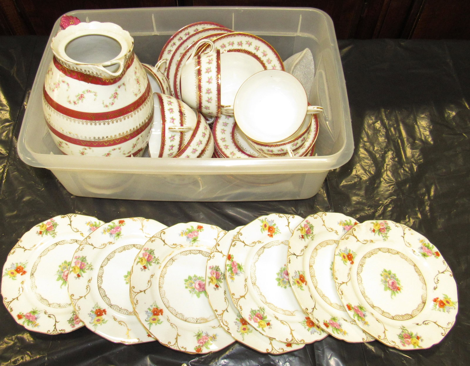 Noritake Plates Imperial Austria Tea Set: Getting all pictured on table