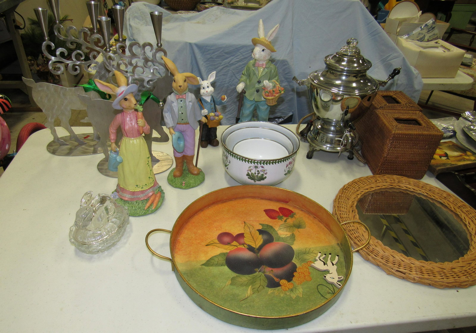 Contents of Table: Lot includes all pictured on table. Nothing in the background