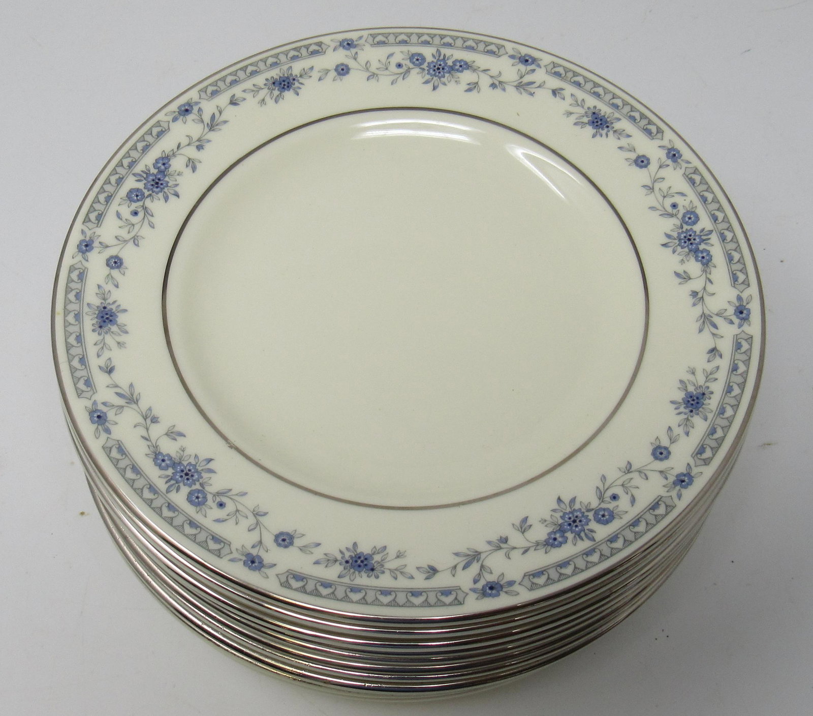 14 Bellemeade Minton Bone China Dessert Plates: Plates are approx 6 1/2" in diameter