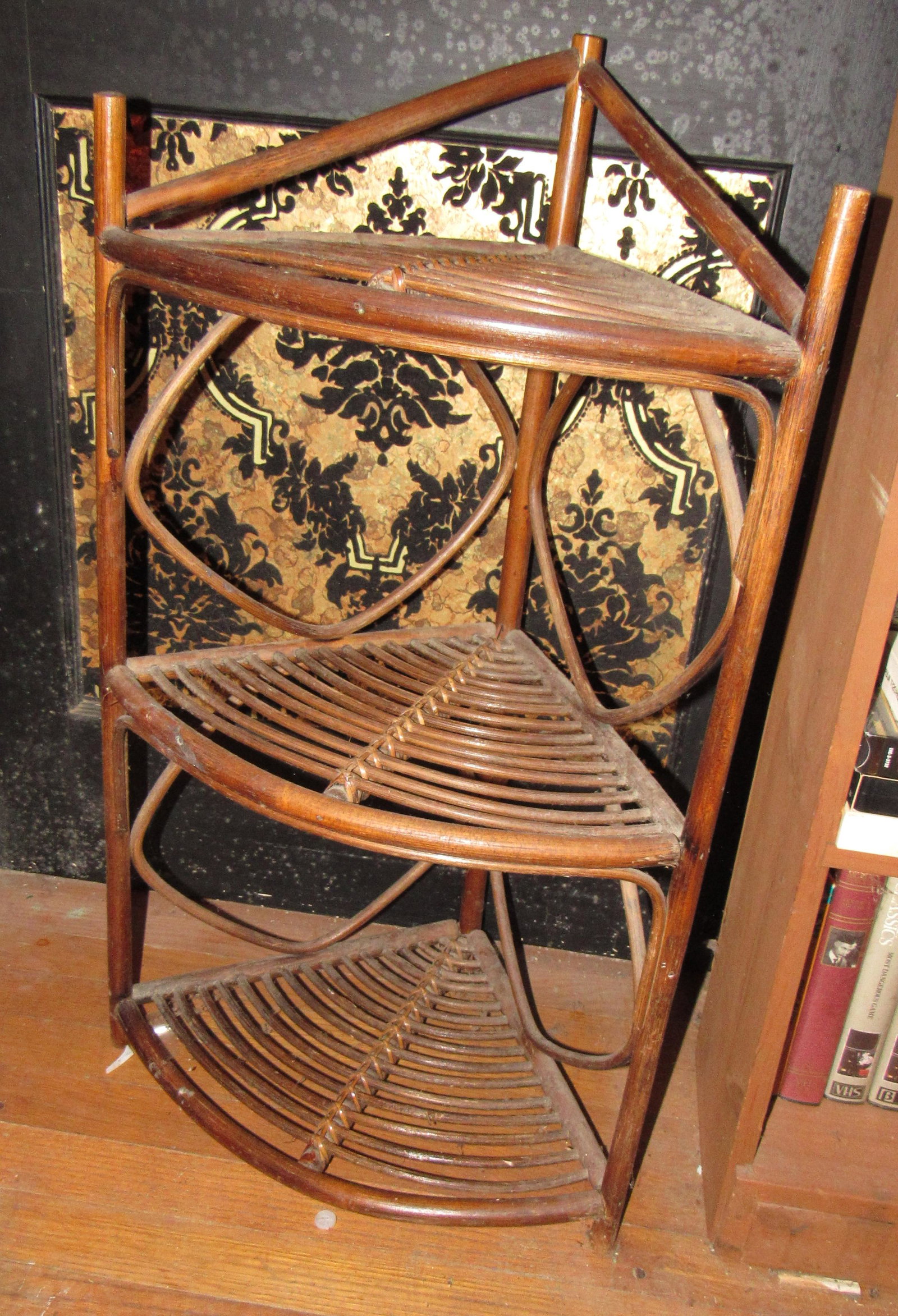 Rattan Corner Shelf: Approx 17 1/4" across , 13 1/2" deep, and 31" tall