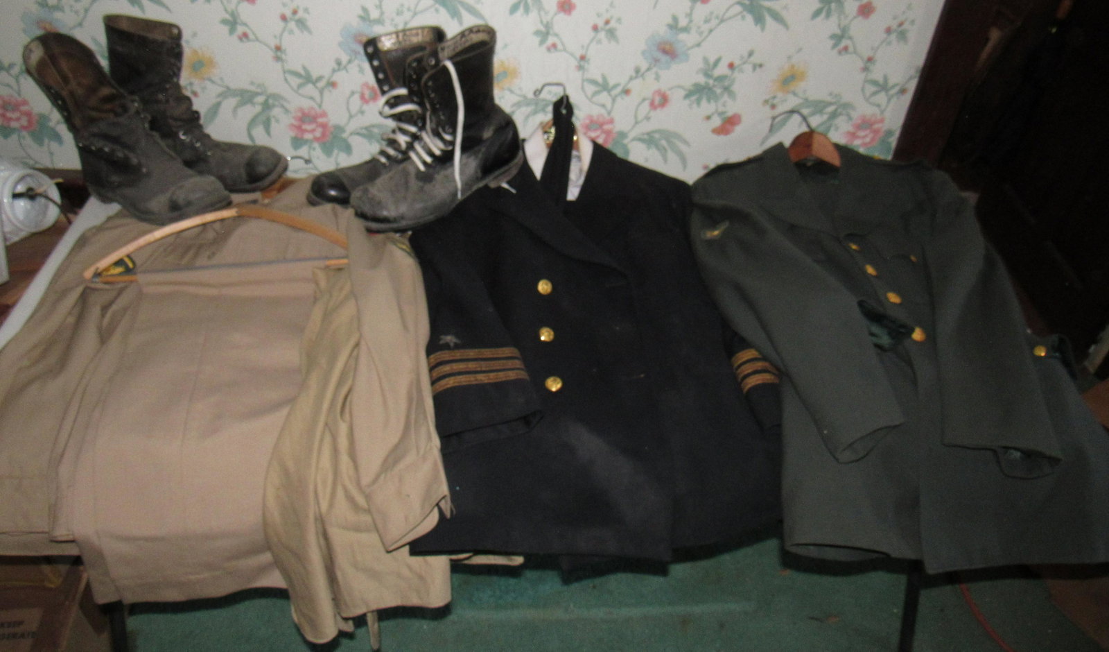 Military Boots and Clothes: Getting all pictured