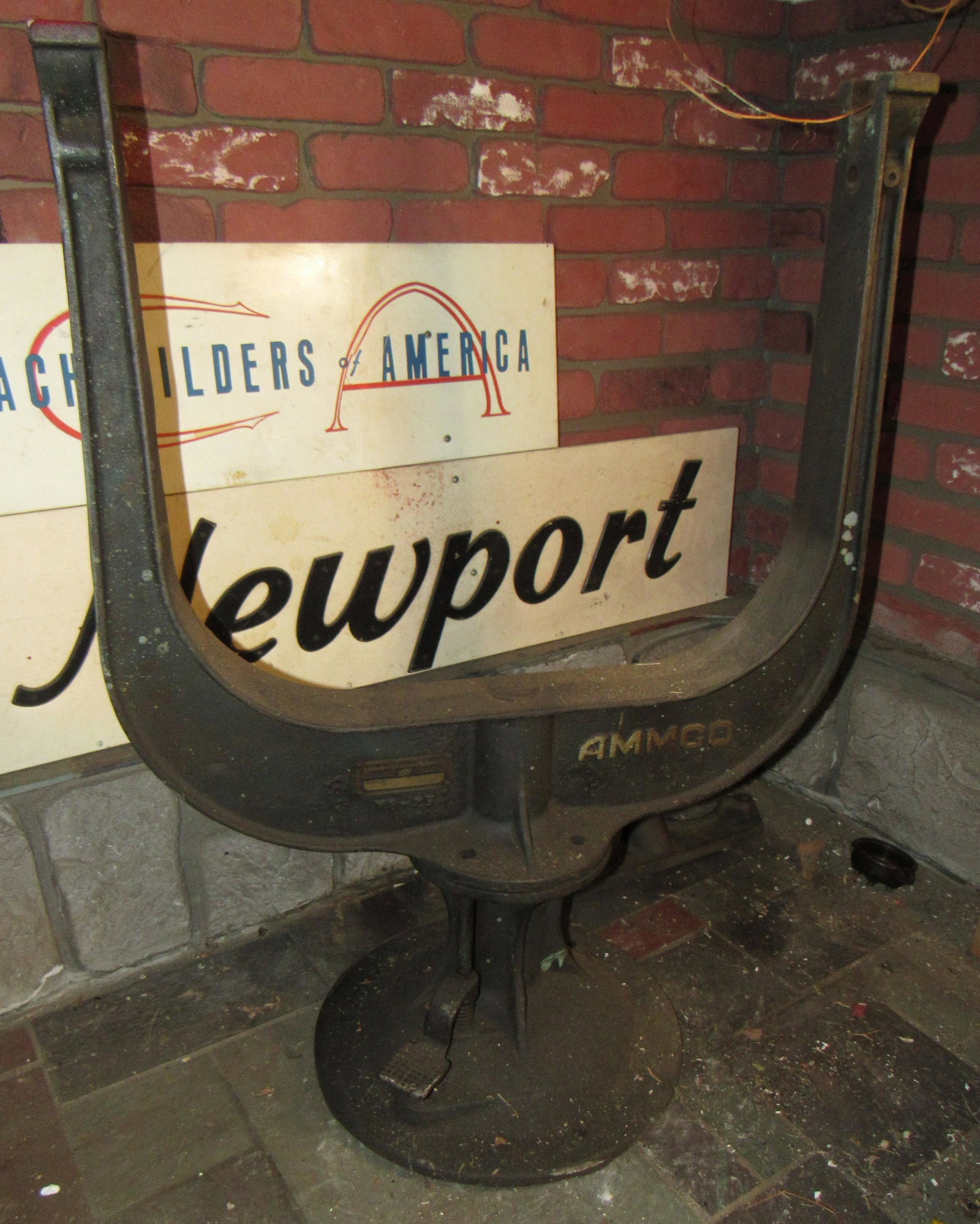 Ammco Flathead V8 Engine Stand: Approx 26 1/2" wide and 37" tall
