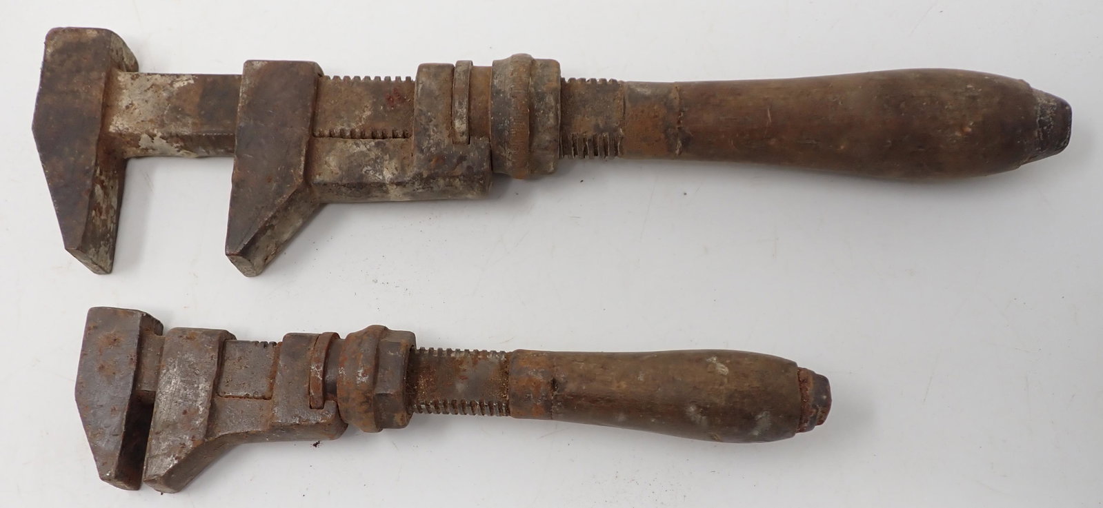Bemis Pipe Wrenches: Largest is approx 12" in length