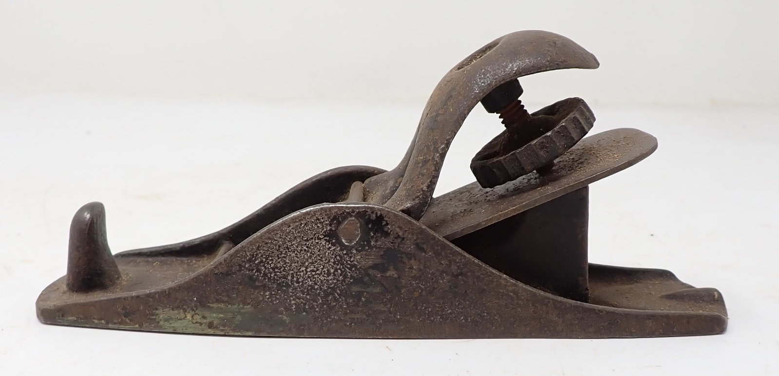 Antique Carpenters Plane: Approx 2" x 6 1/4"