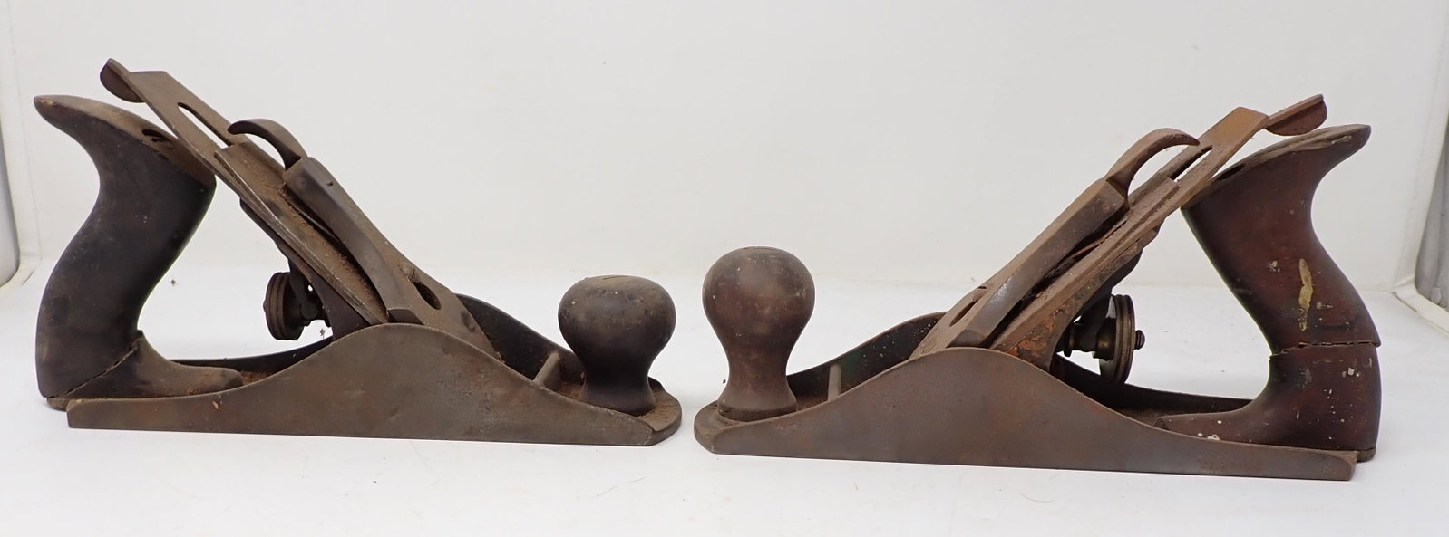 1910 Stanley Bailey & No 4 Plane: Getting both