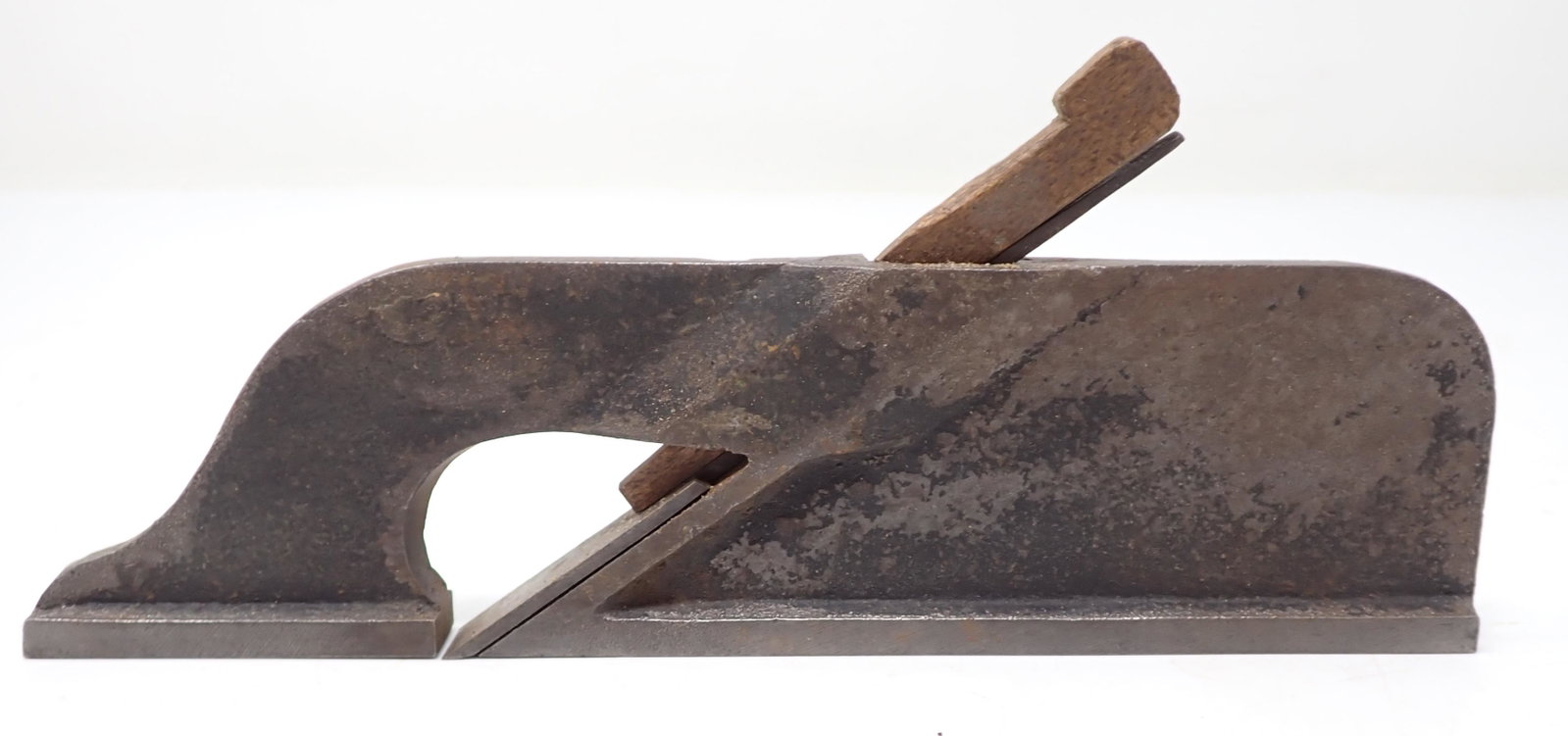 Antique Plane: Approx 7/16" wide and 6 3/4" long
