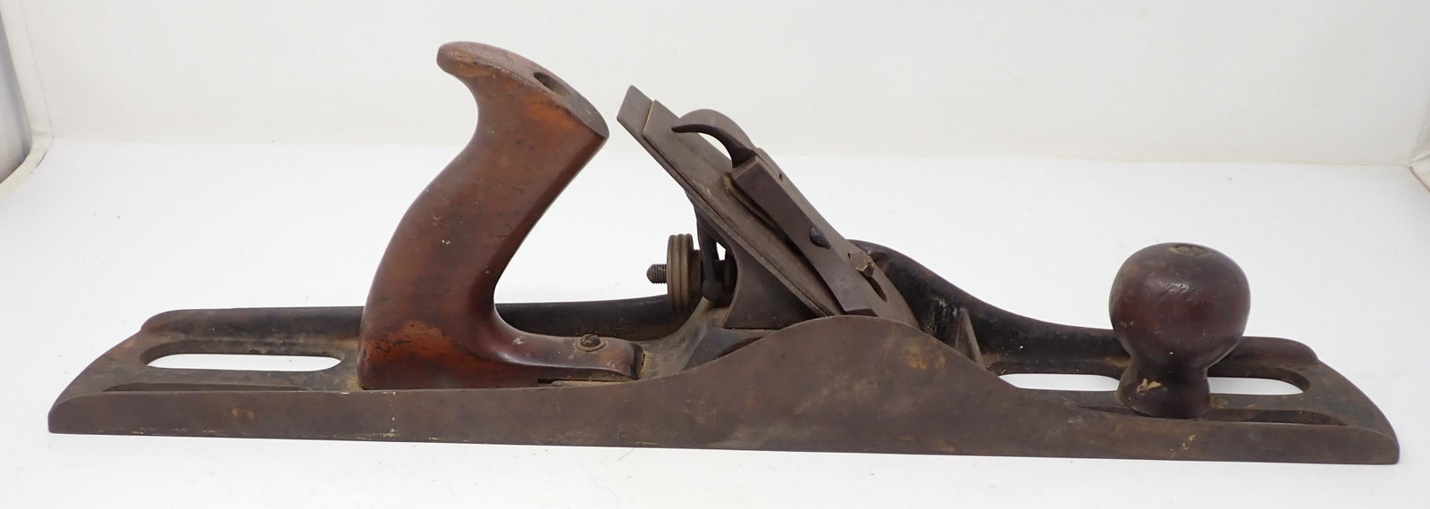 Antique Plane w/ Slotted Base: Apprx 2 3/4" x 18 1/8"