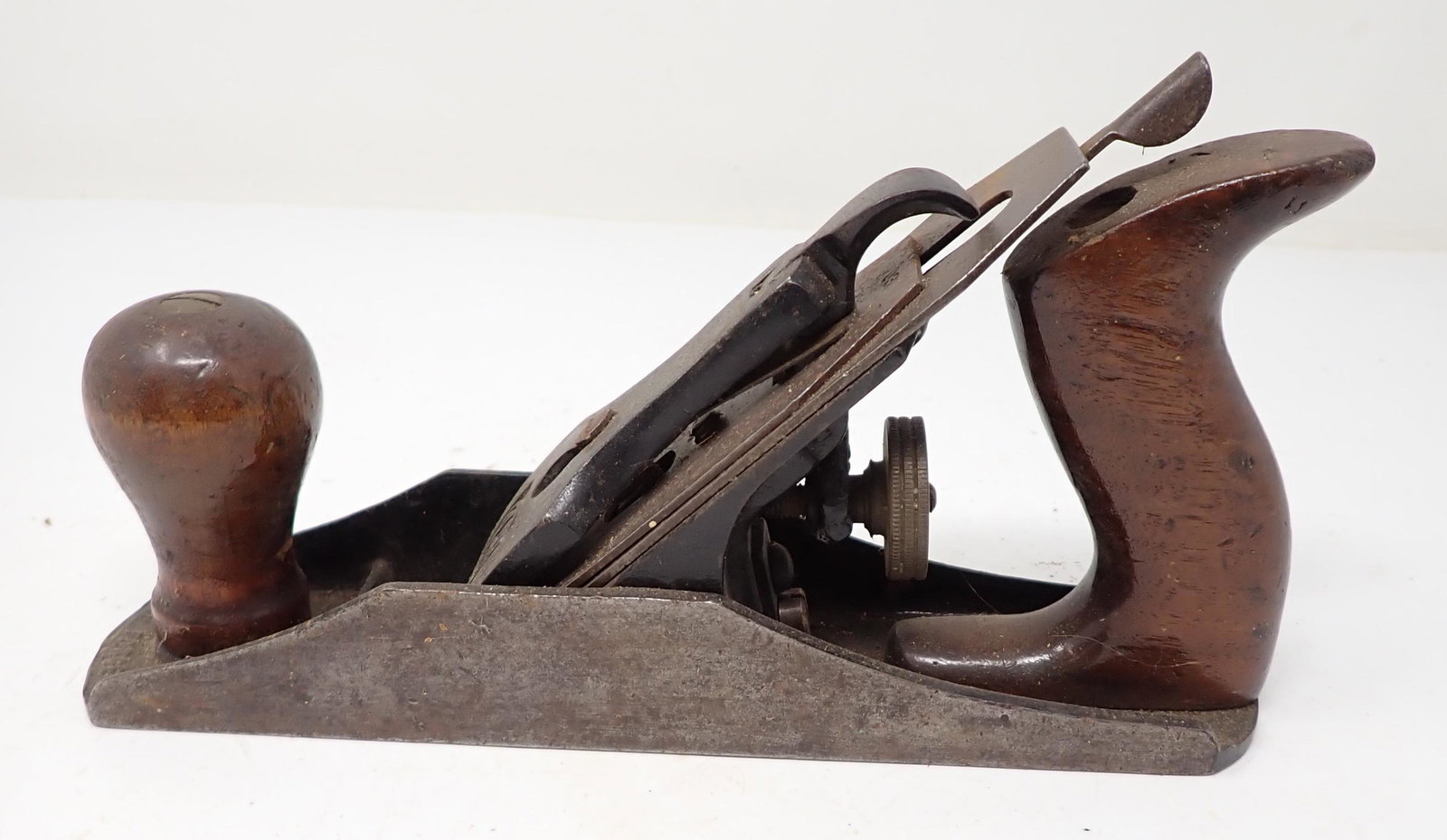 Vaughan & Bushnell VB Plane: Approx 2 1/8". X 9 1/8"