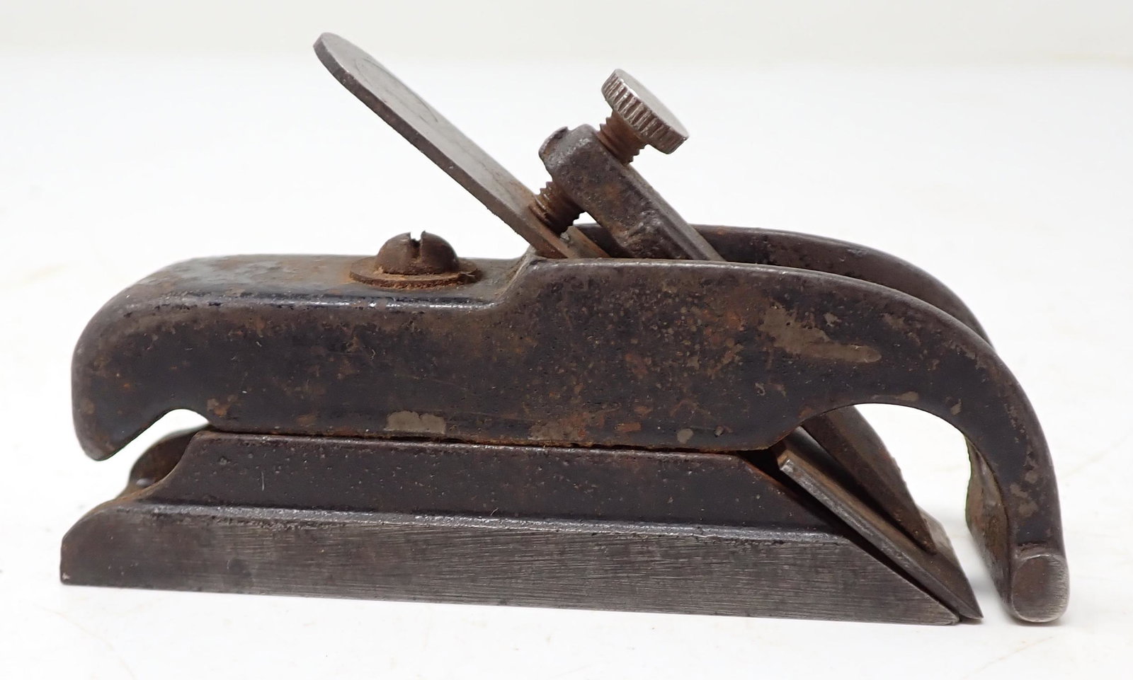 No 75 Bullnose Rabbet Plane: Approx 1" x 3 7/8"