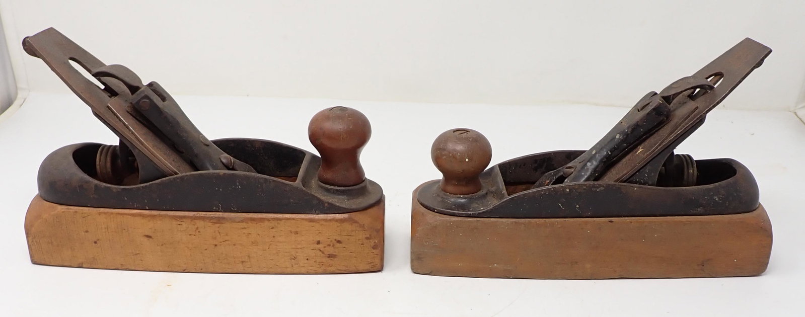 SSS Siegley Planes: One is marked SSS Siegley. Apprx 2 5/8" x 8"