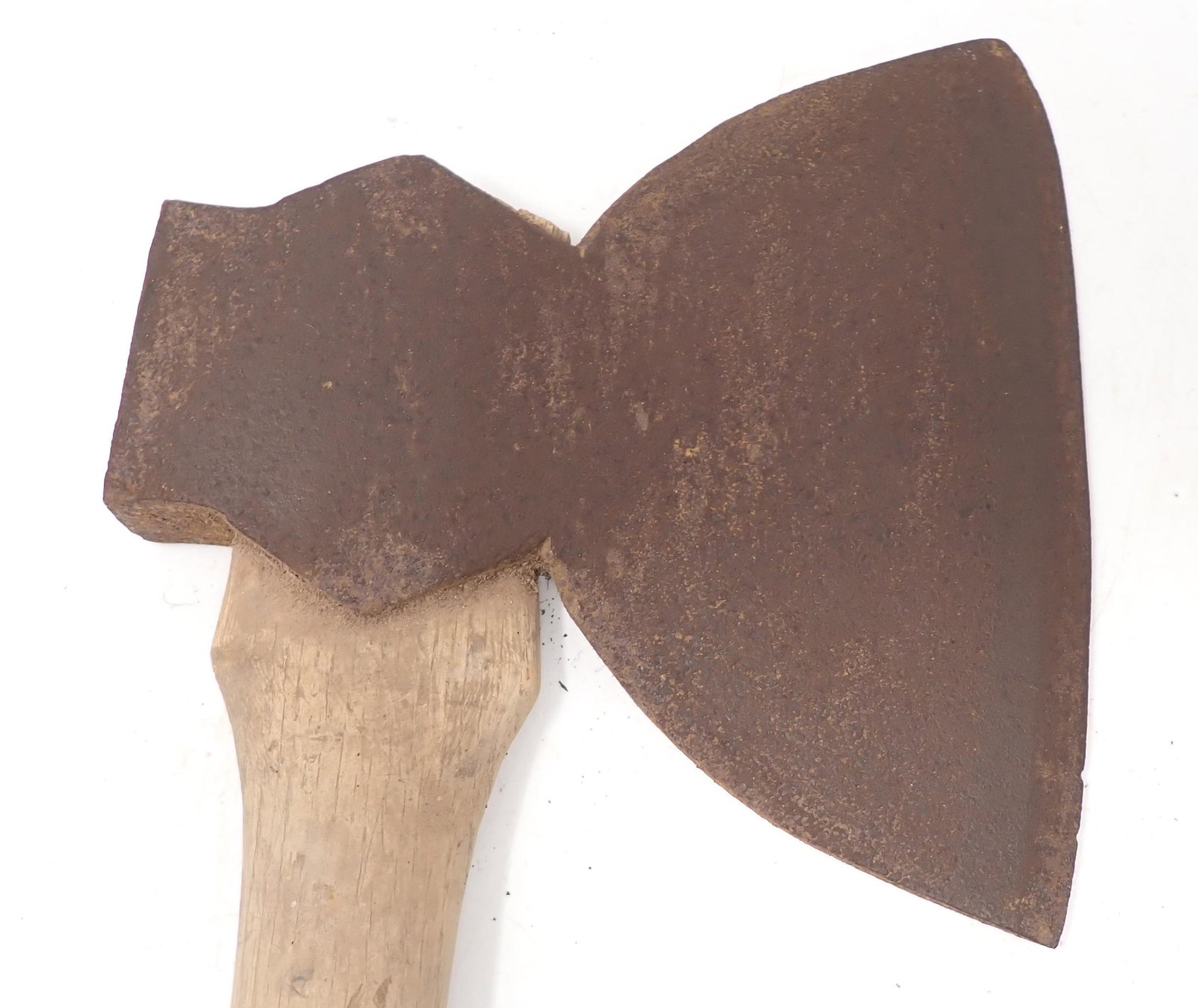 Broad Axe: Blade is apprx 9" , total head length is apprx 8 5/8" , and total length including handle is apprx 23"