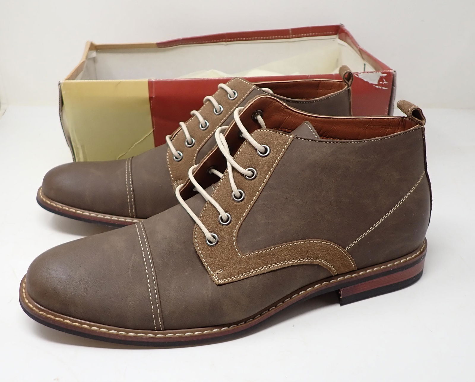 Ferro Aldo Mens Shoes Size 11: New