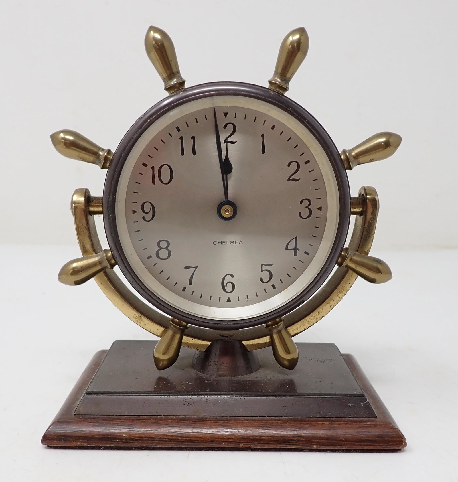 Chelsea Ships Wheel Clock: Apprx 5 1/4" tall
