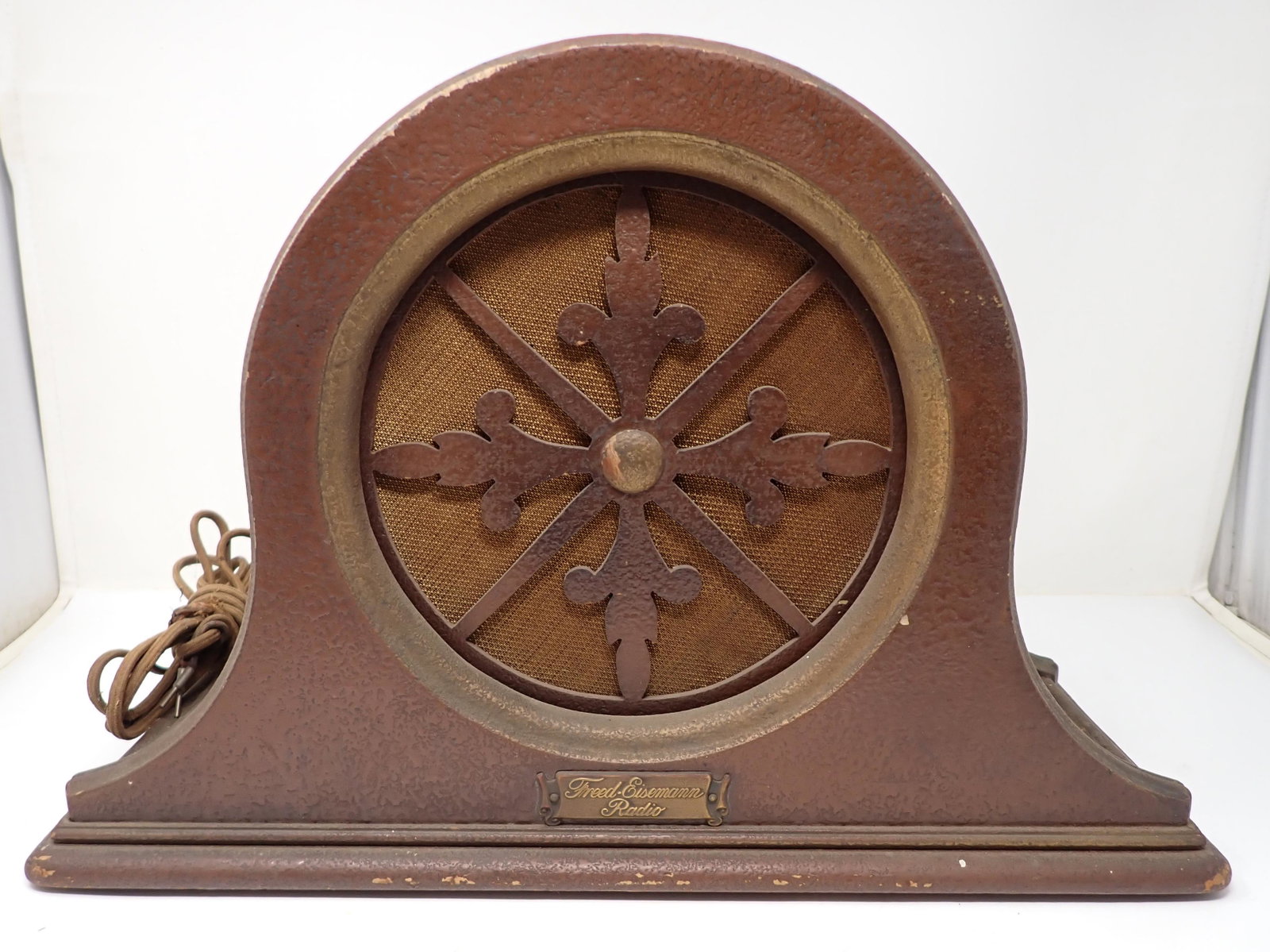 Freed Eisemann 345 Radio Speaker: Approx 7" x 17 3/4" x 11 3/4" tall