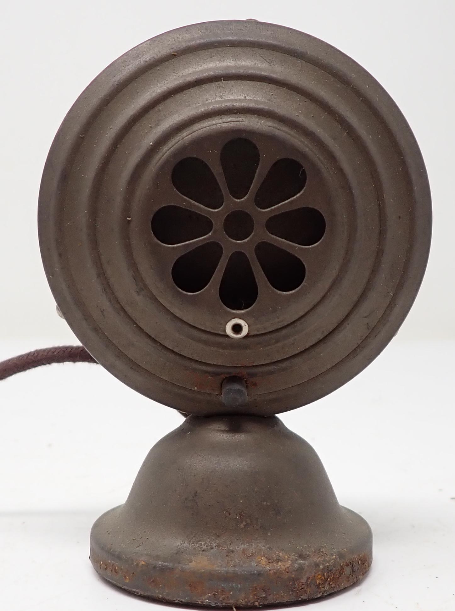 Little Wonder Microphone: Approx 4 1/4" tall