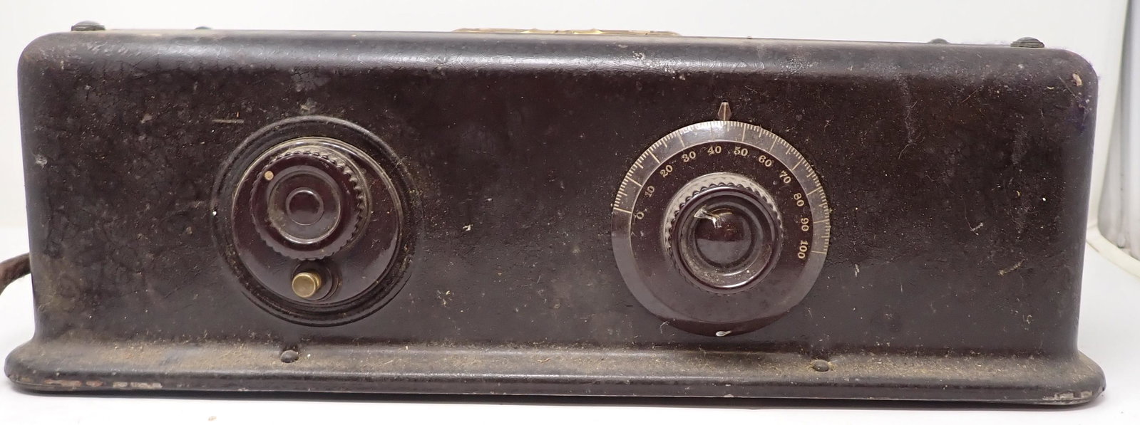 Atwater Kent Model 35 Radio: Approx 7 1.2" x 17" x 5 1/2" tall