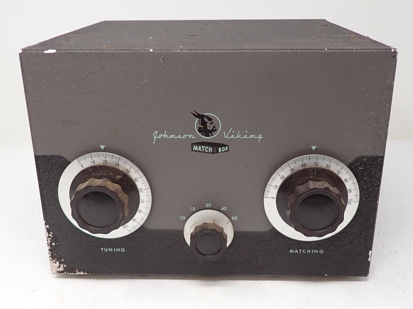 Johnson Viking Match Box 250-23 Antenna Tuner: Model 250-23