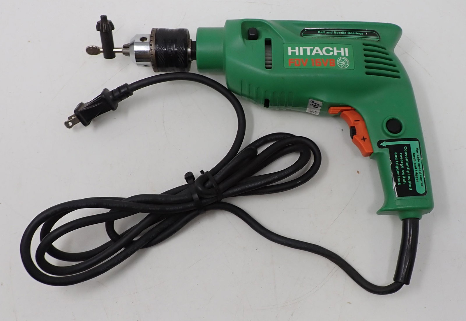 Hitachi FDV 16VB Hammer Drill: Drill