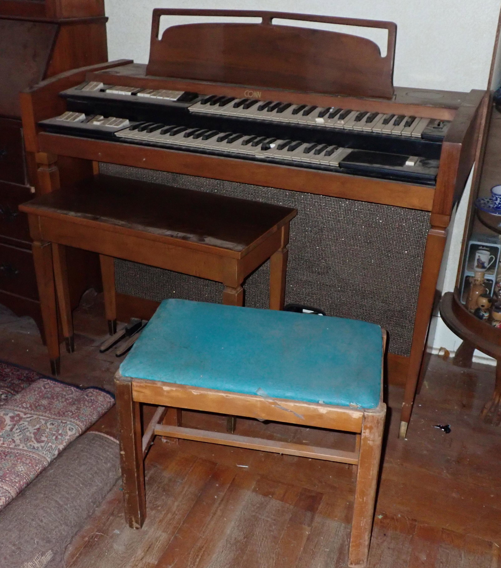 Organ and 2 Benches: Take what you want and leave the rest