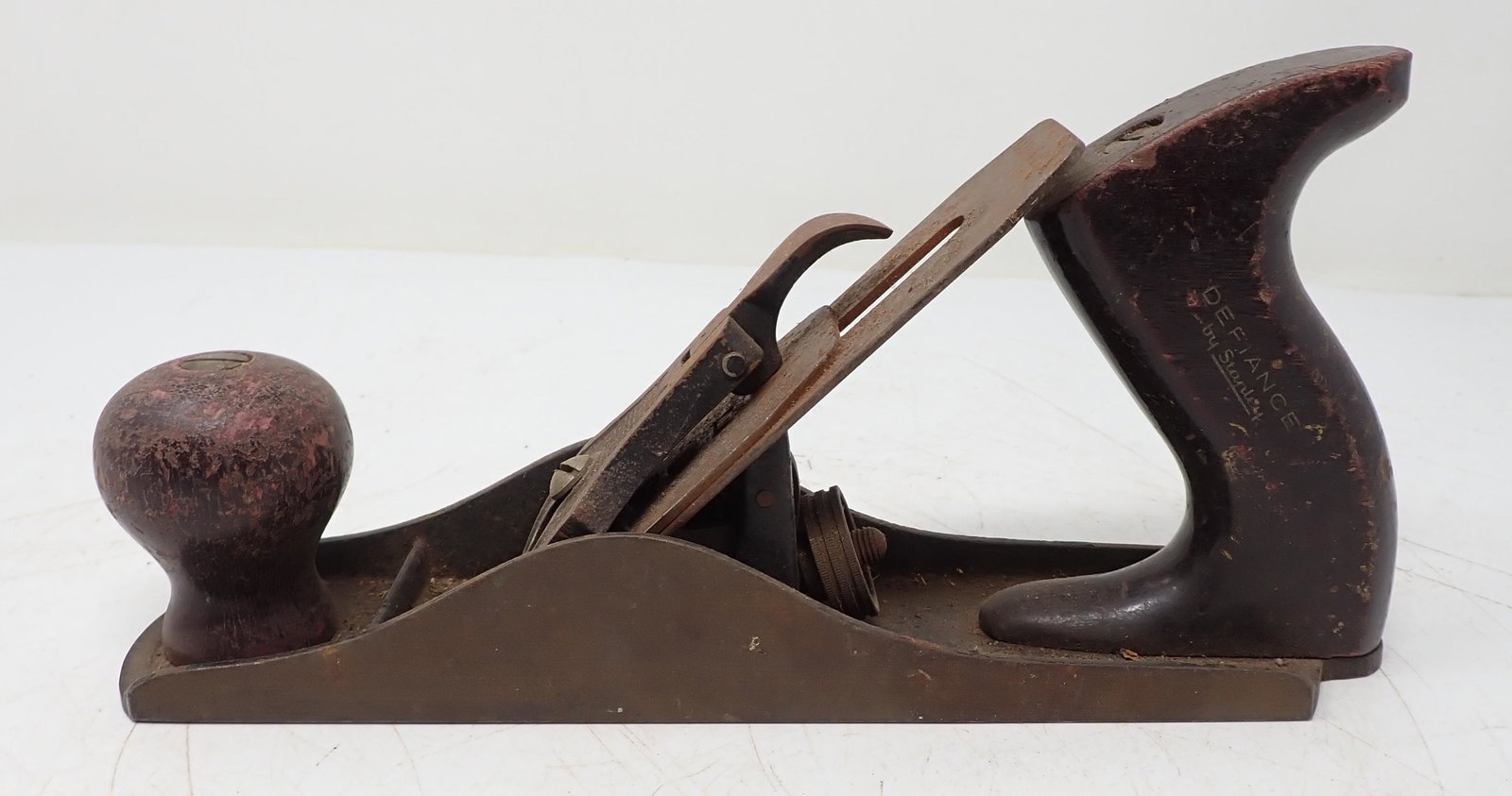 Stanley Defiance Plane: Approx 2 1/4" x 9 3/8"