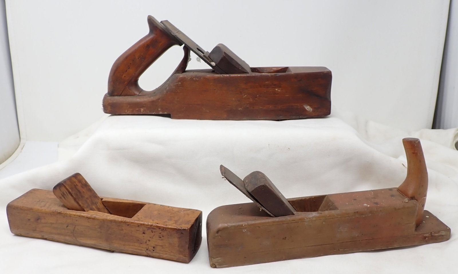 Auburn Tool & Misc Wooden Planes: Auburn is approx 3" x 12 1/8"