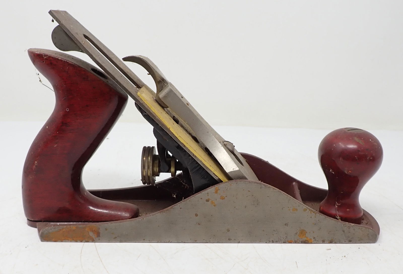 Stanley Bailey Smooth Bottom Plane: Approx 2 1/2" x 9 1/2"