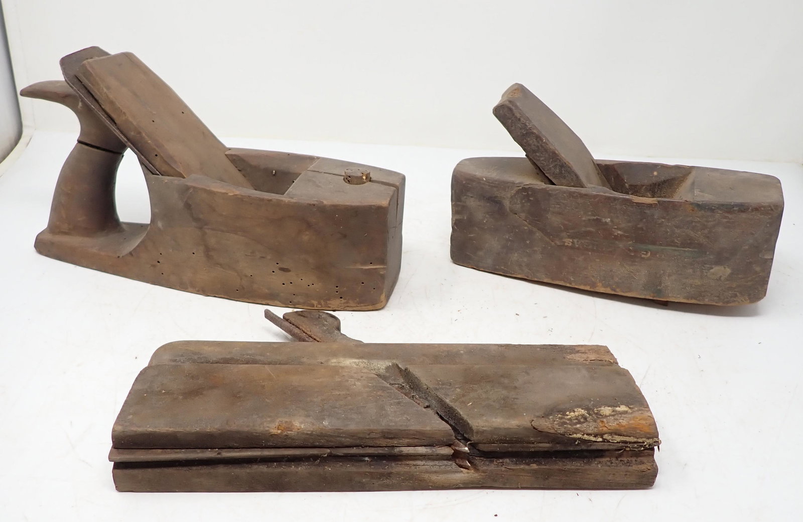 3 Wooden Planes: Getting all pictured