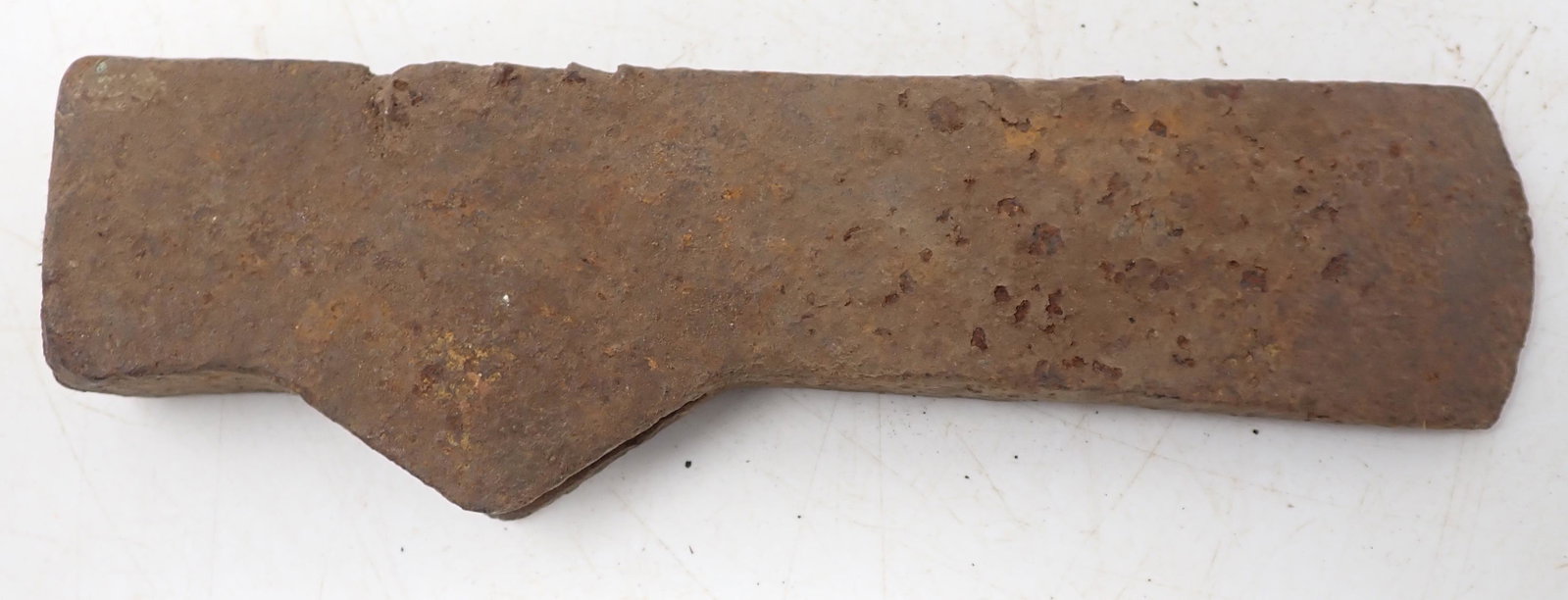 Antique Axe: Approx 2" x 7 7/8"