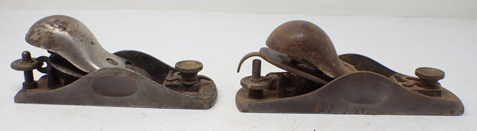 Stanley Block Planes Incl 1913 Patent: 1913 Patent is approx 2" x 6 1/4"