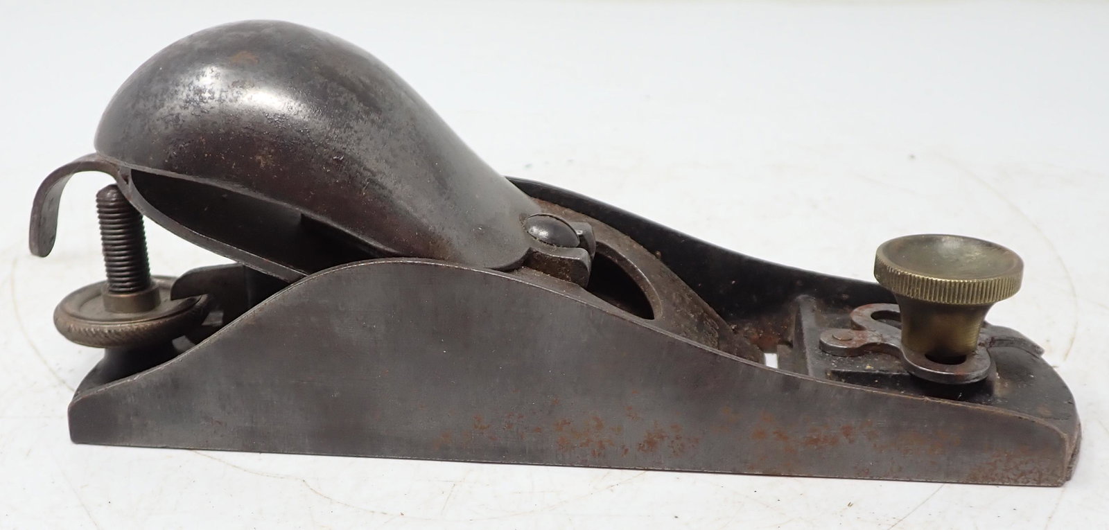 1886 Stanley Knuckle Cap Block Plane: Apprx 1 7/8" x 6 3/8"