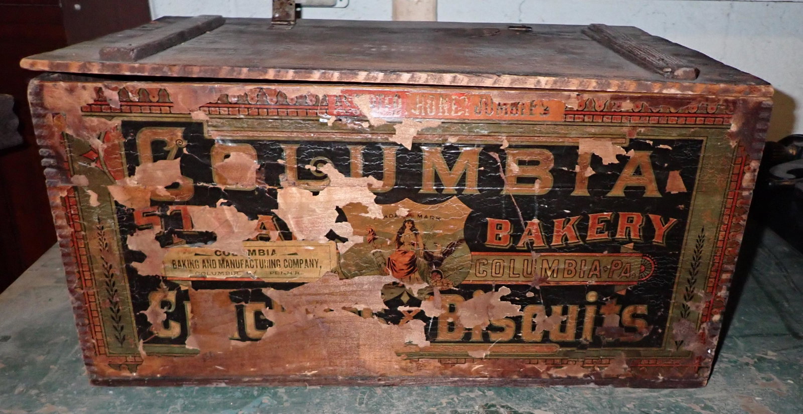 Columbia Bakery Wooden Crate w/ Paper Label: Apprx 13 3/4" x 21 1/2" x 11" tall.