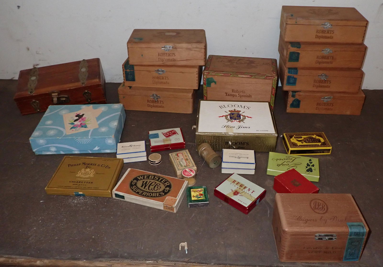 Cigar & Misc Boxes: Getting all pictured