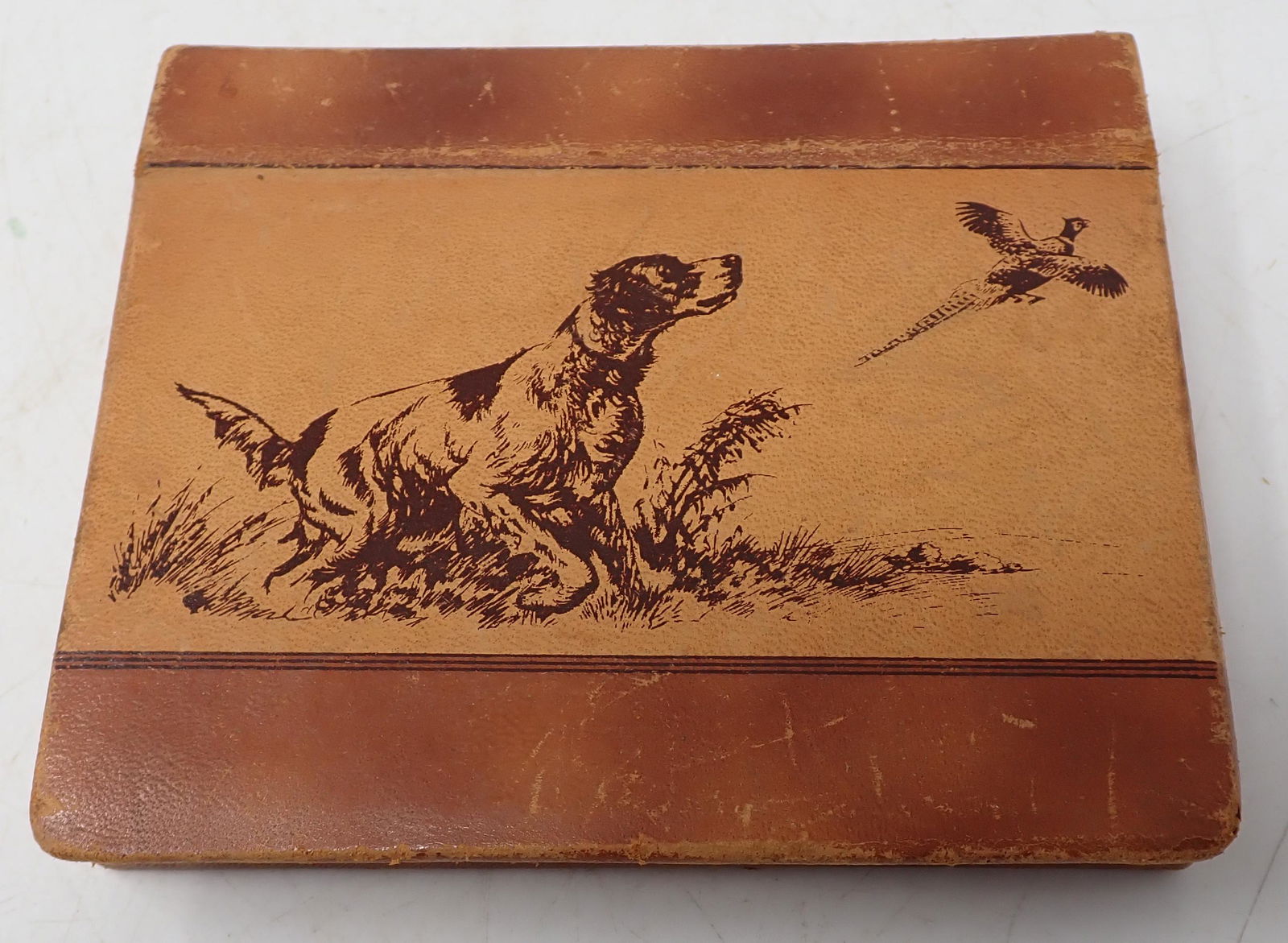 Behrend Bros Ford Mulberry Leather Box: Approx 5 1/2" x 6 1/2" x 1 3/8" tall