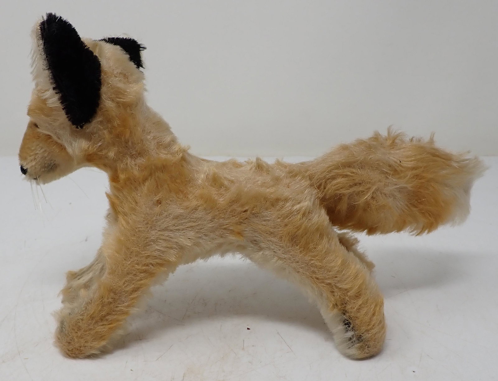 Steiff Fox: Approx 9 1/4" long . Not marked Steiff. Sold as pictured