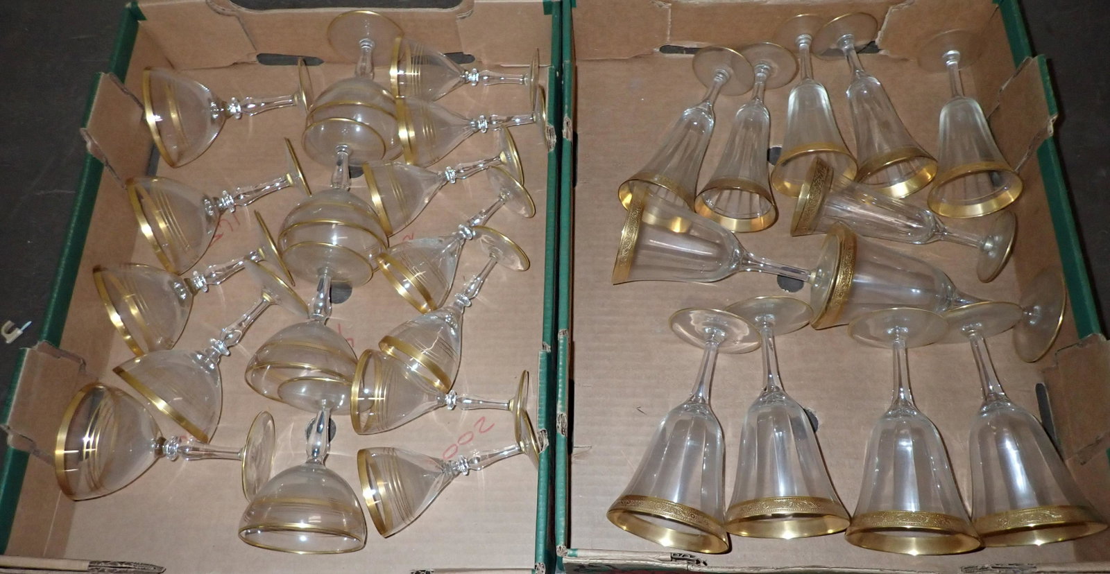 Champagne Wine Glasses with Gold Trim: Getting all pictured