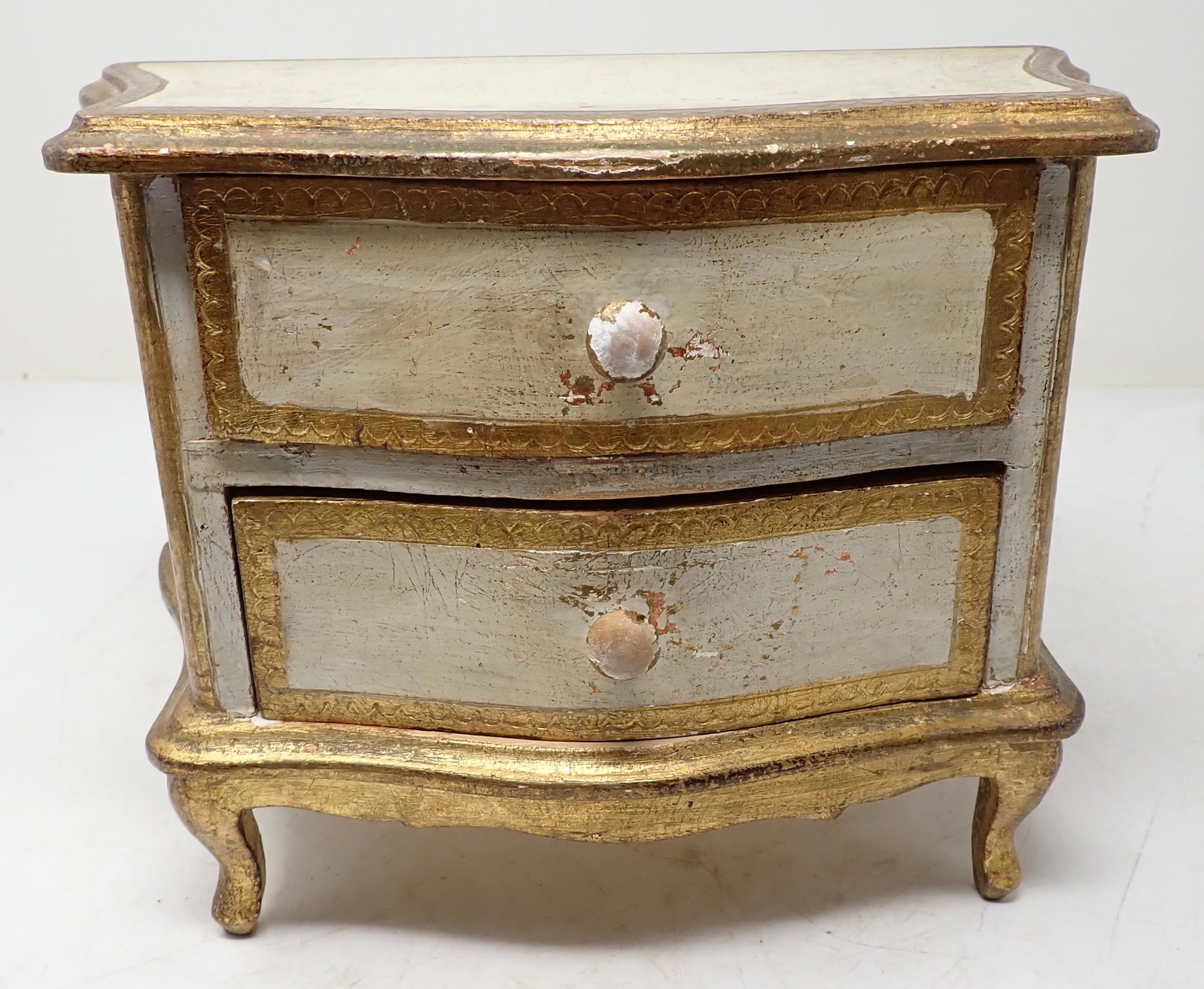 Dresser Style Jewelry Box and Contents: Box is approx 5" x 10 1/2" x 8" tall