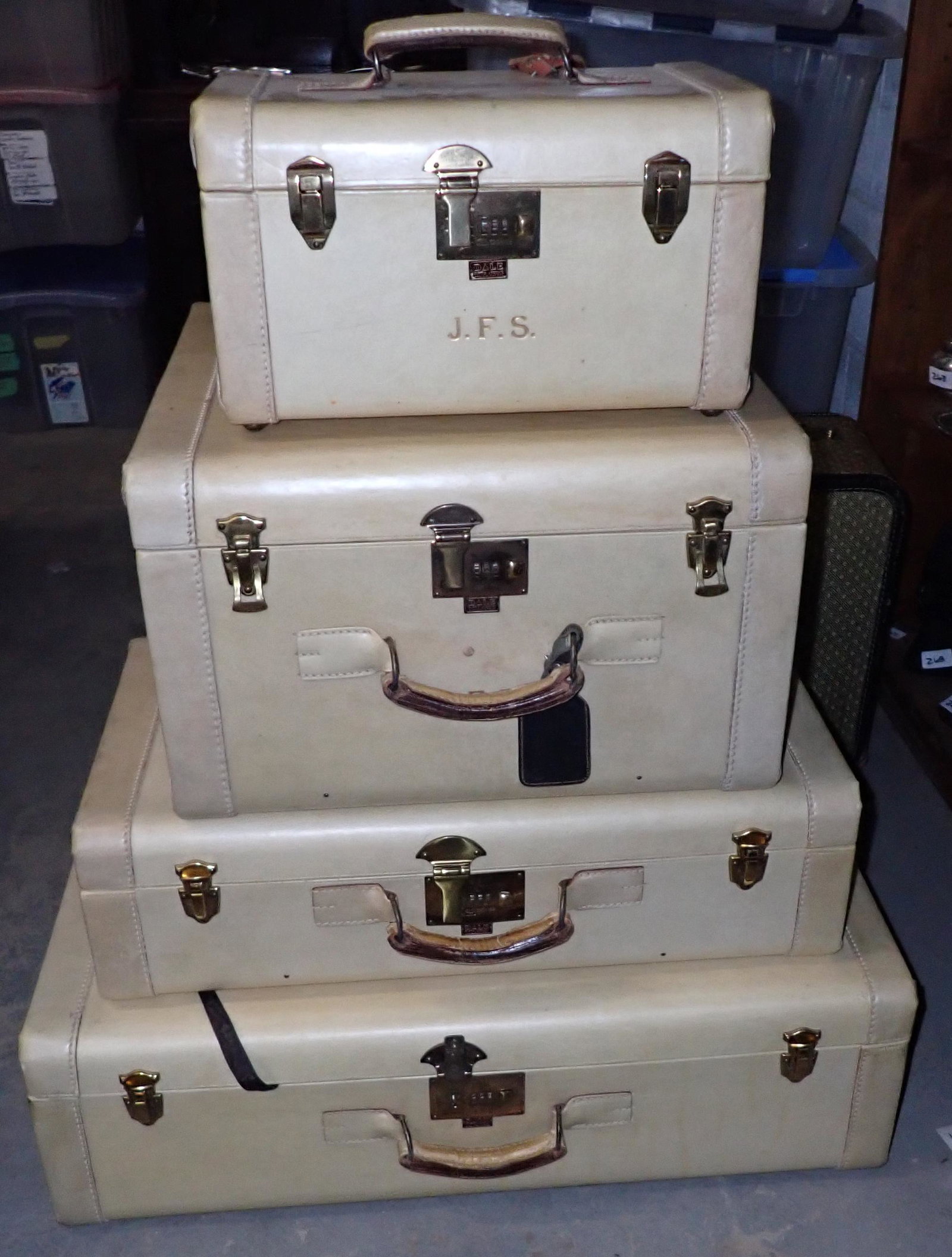 4 Vintage Corbin Sesamee Suitcases / Luggage: Largest on bottom is approx 8 3/4" x 29" x 17 1/2" . Getting all 4 pictured.